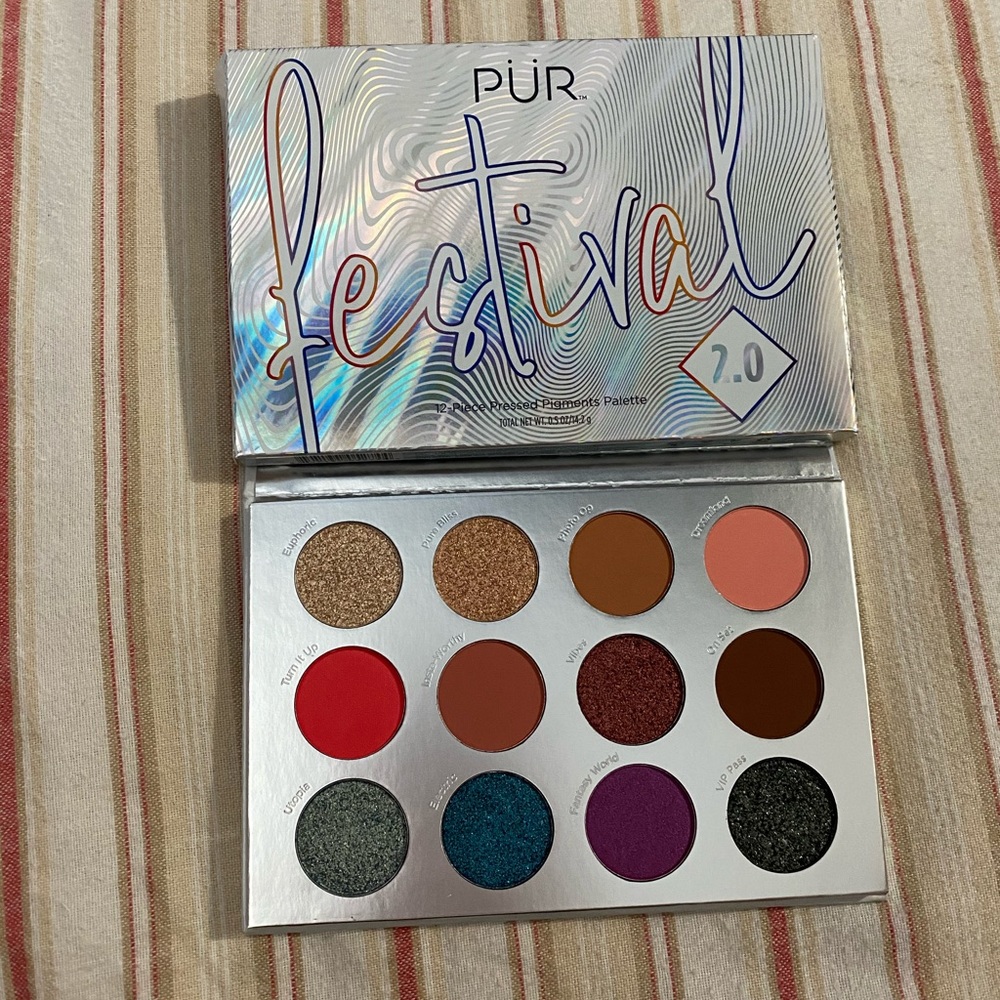 PUR eyeshadow palette